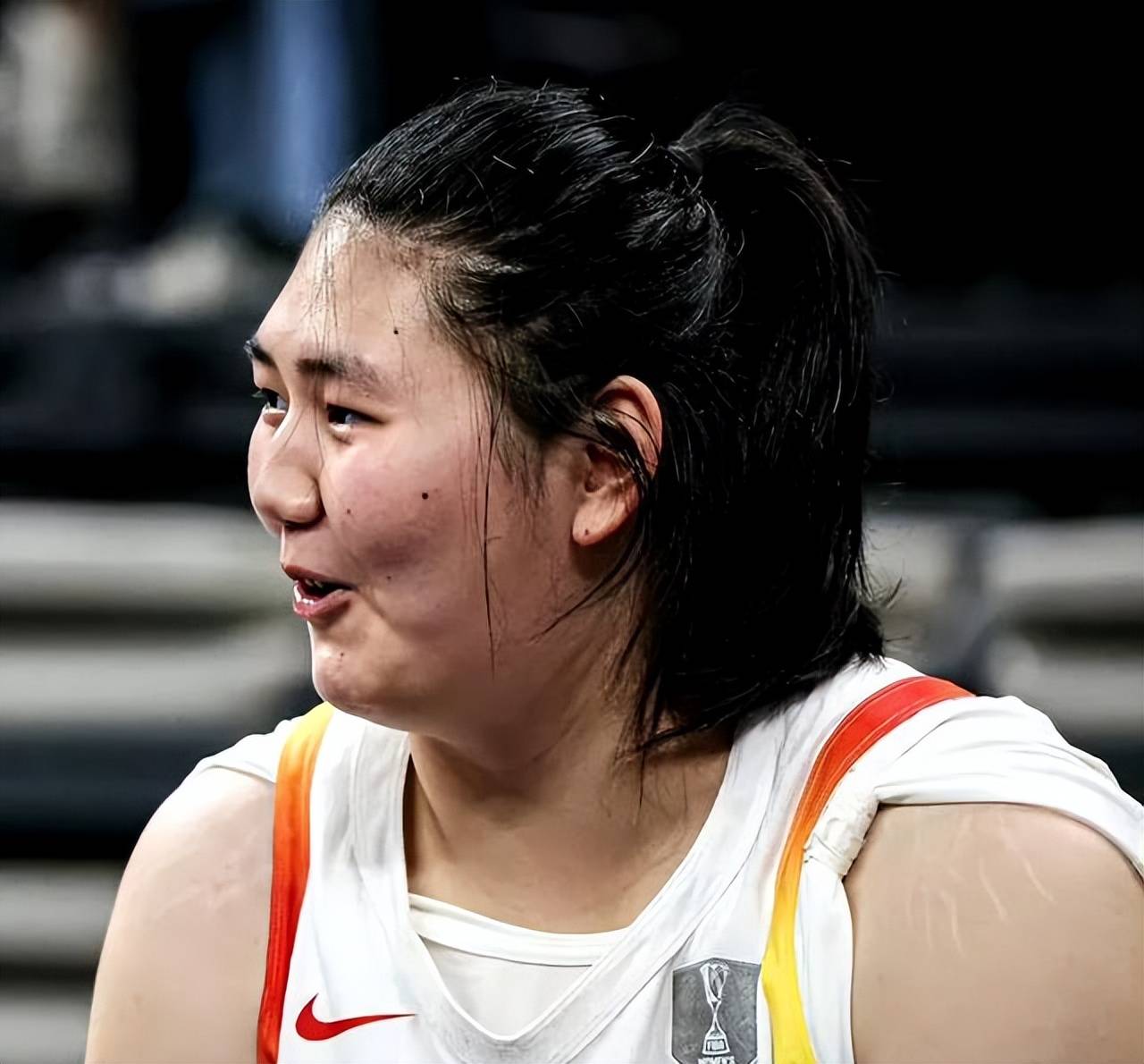 输不起！非常新消息：你们让女奥尼尔出来比赛，这是bug，没有体育道德