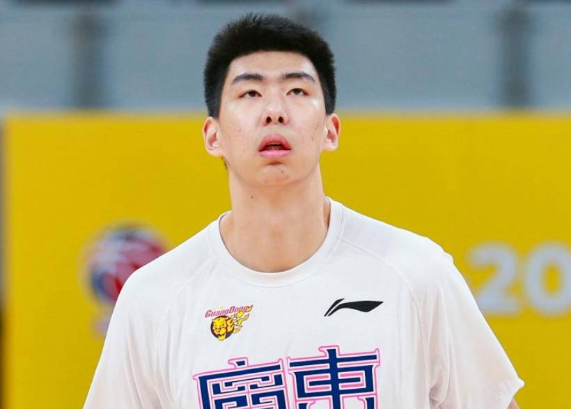 CBA球(qiú)员轉(zhuǎn)会和续約(yuē)消(xiāo)息汇总