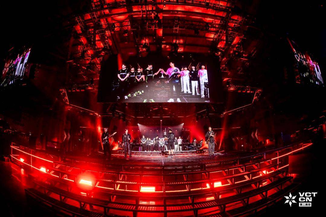 全(quán)球顶级電(diàn)竞赛事IP联动 川音(yīn)学子奏响電(diàn)竞强音(yīn)