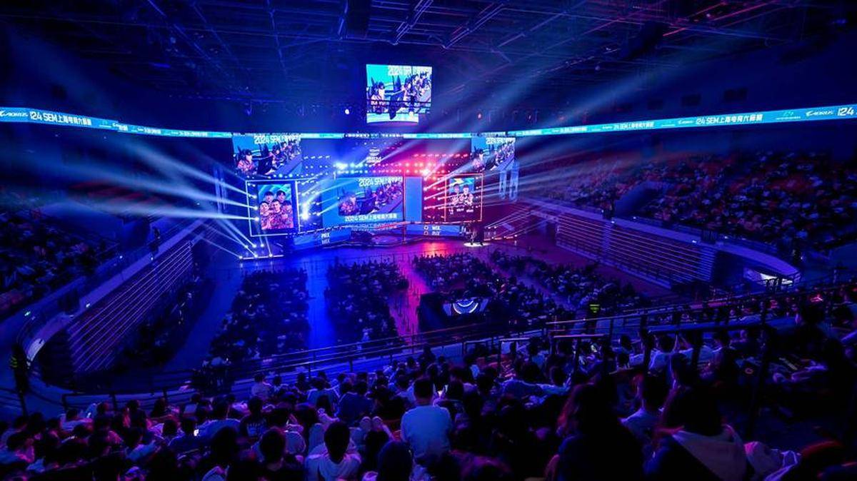 电竞盛宴：揭秘顶级电竞赛事精彩瞬间及(jí)幕(mù)后故事