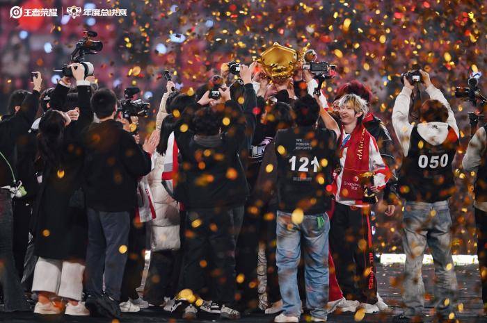 AG蟬(chán)聯(lián)KPL年縂(zǒng)冠(guān)军，賽(sài)事现场观众人数破(pò)世界纪录