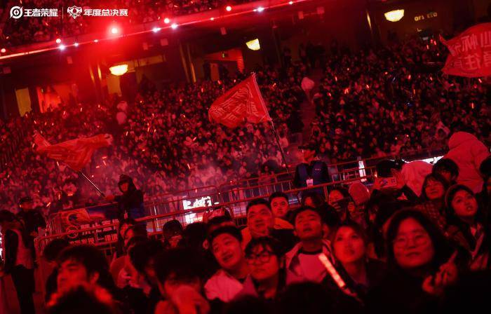 AG蝉联KPL年总冠军,赛事现场观众人数破世界纪录